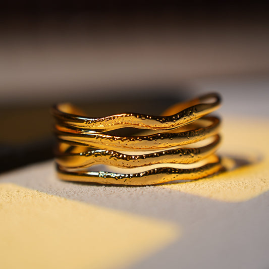 Aurelia Wave Bracelet