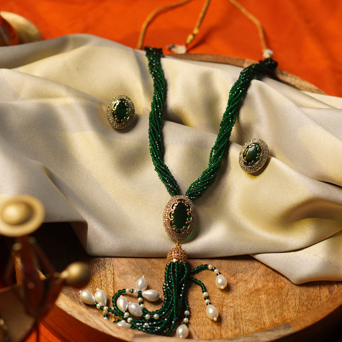 Shahi Panna Necklace Set