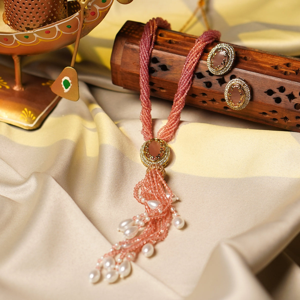 GulRiwaayat Necklace Set