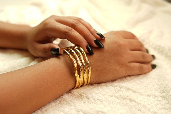 Aurelia Wave Bracelet