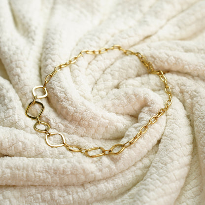 Signature Link Necklace